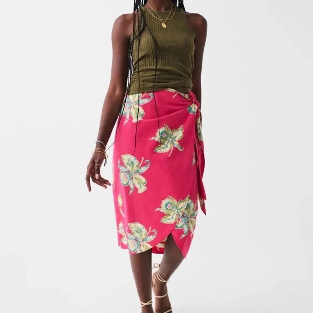 FAHERTY | Pacifica Seersucker Orchid Blossom Wrap Midi Skirt Women’s Size Small